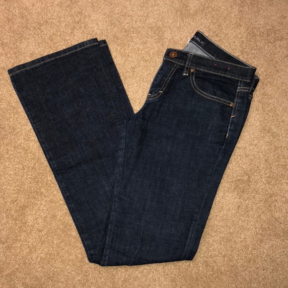 Banana Republic Denim - ✨Host Pick✨LIKE NEW Banana Republic, Bootcut Denim